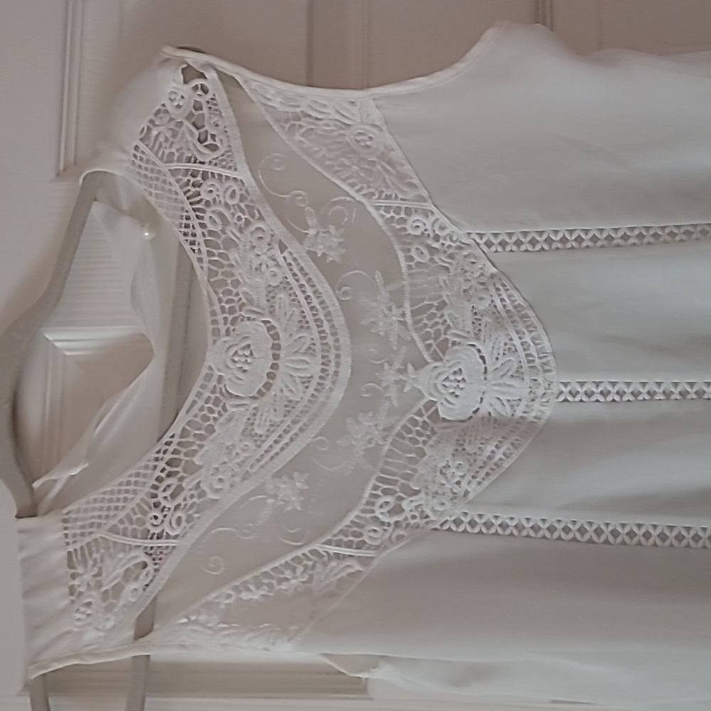 Blouse - Picture 2 of 2